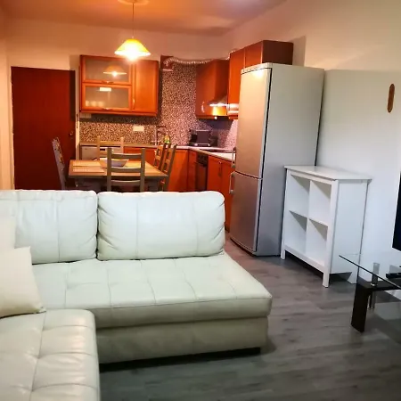 City Center And Near The Sea 2 Bedroom Flat